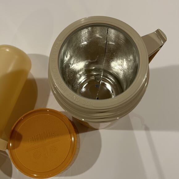 Vintage Thermos - Picture 5 of 6